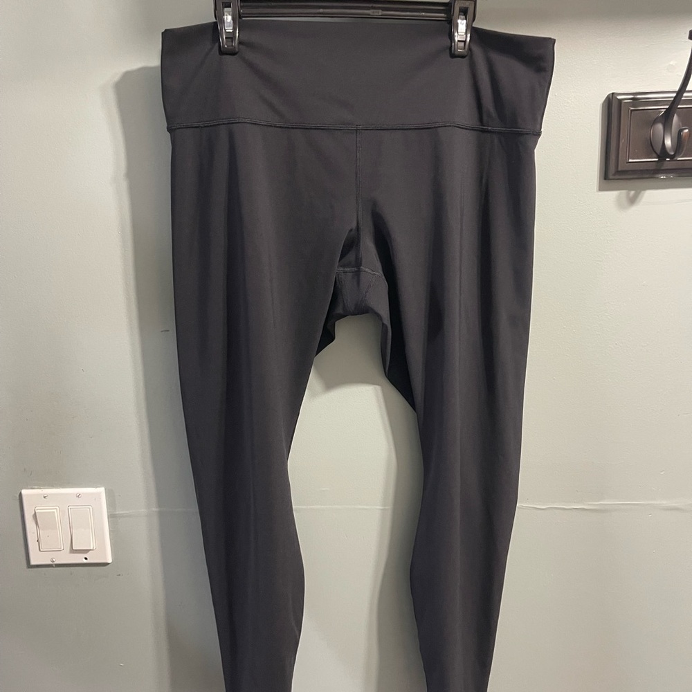 Lululemon High-Waisted Black Leggings